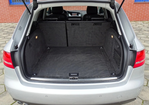 Audi A4 cena 35900 przebieg: 284000, rok produkcji 2010 z Racibórz małe 254